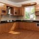 thiết kế phòng bếp với gỗ tự nhiên